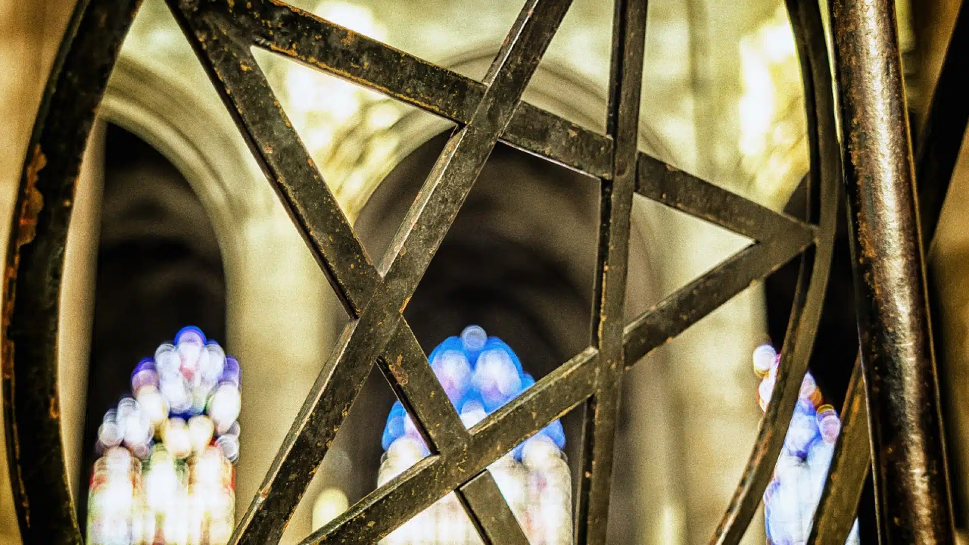 Que savoir sur le symbole tetragrammaton ?